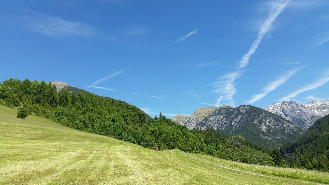 Auszeit Chalets Bschlabs エクステリア 写真