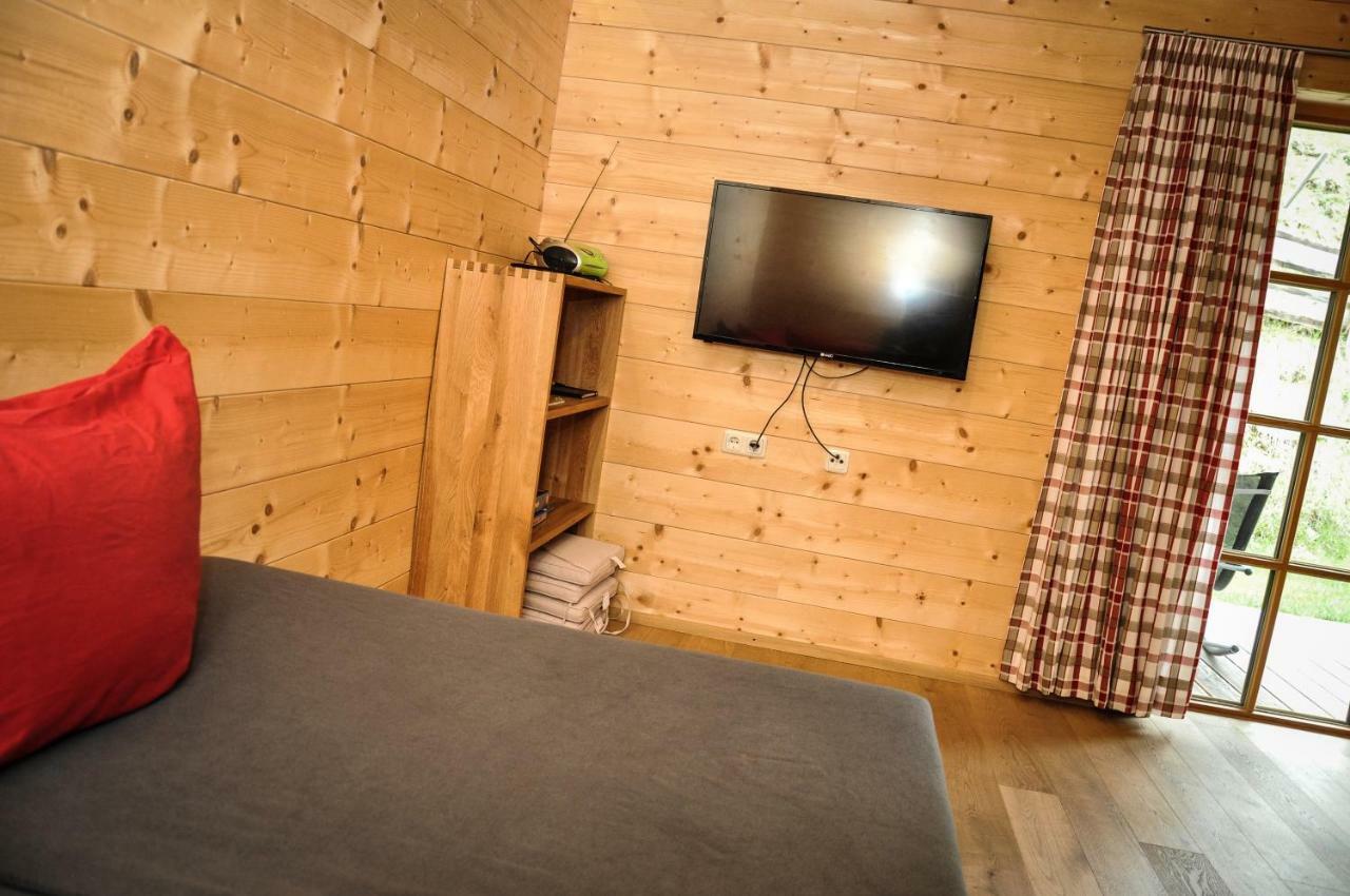 Auszeit Chalets Bschlabs エクステリア 写真