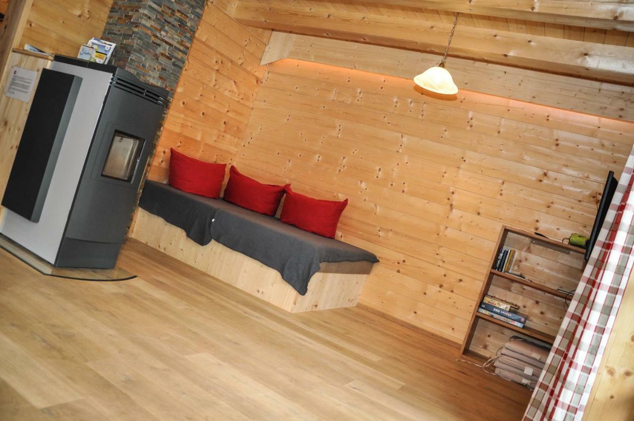 Auszeit Chalets Bschlabs エクステリア 写真