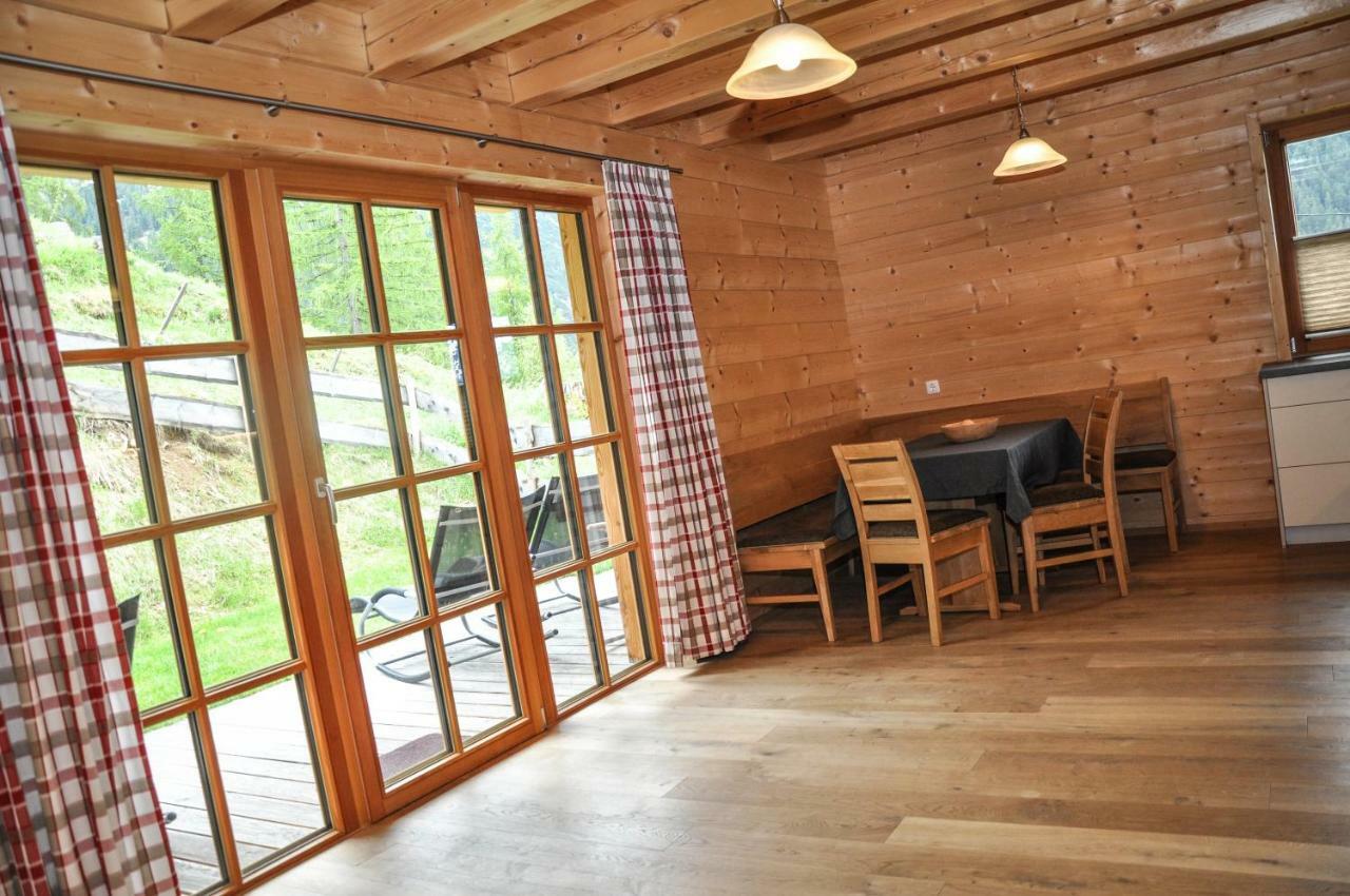 Auszeit Chalets Bschlabs エクステリア 写真