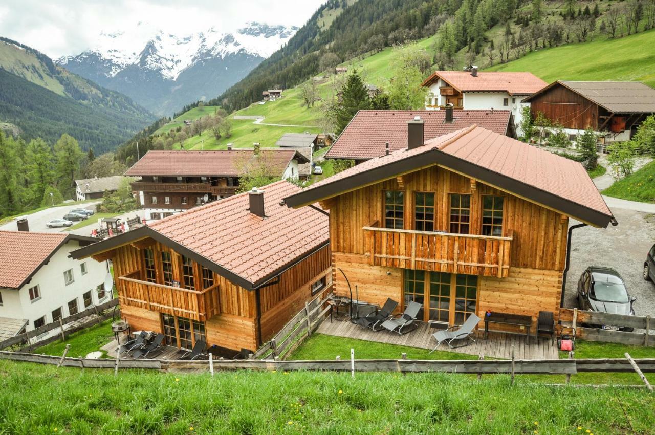 Auszeit Chalets Bschlabs エクステリア 写真